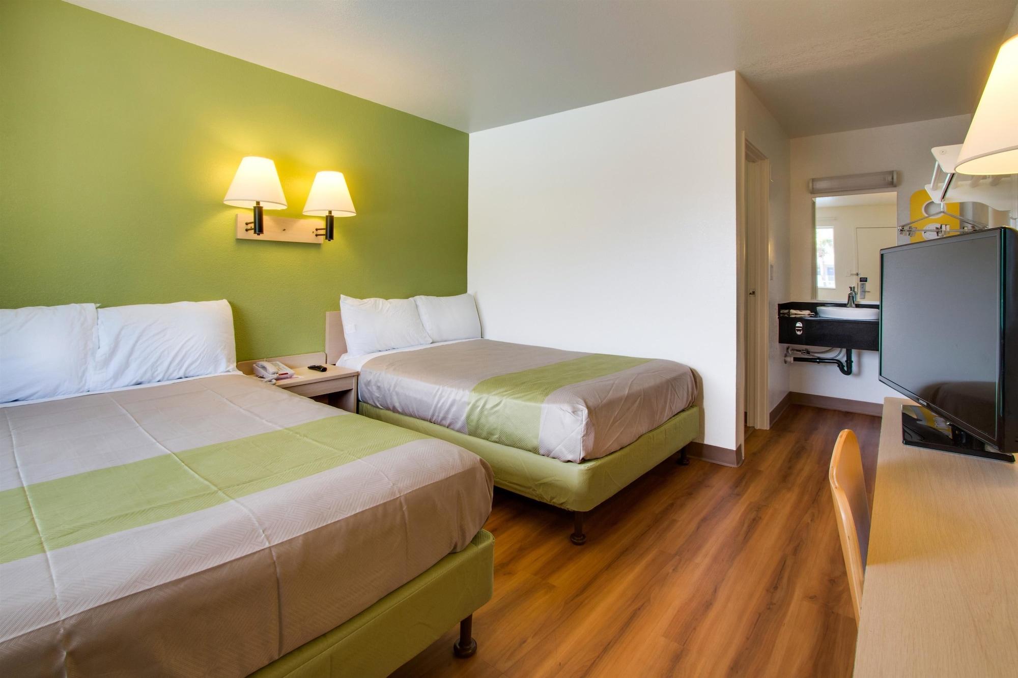סלבריישן Motel 6-Kissimmee, Fl - Orlando מראה חיצוני תמונה