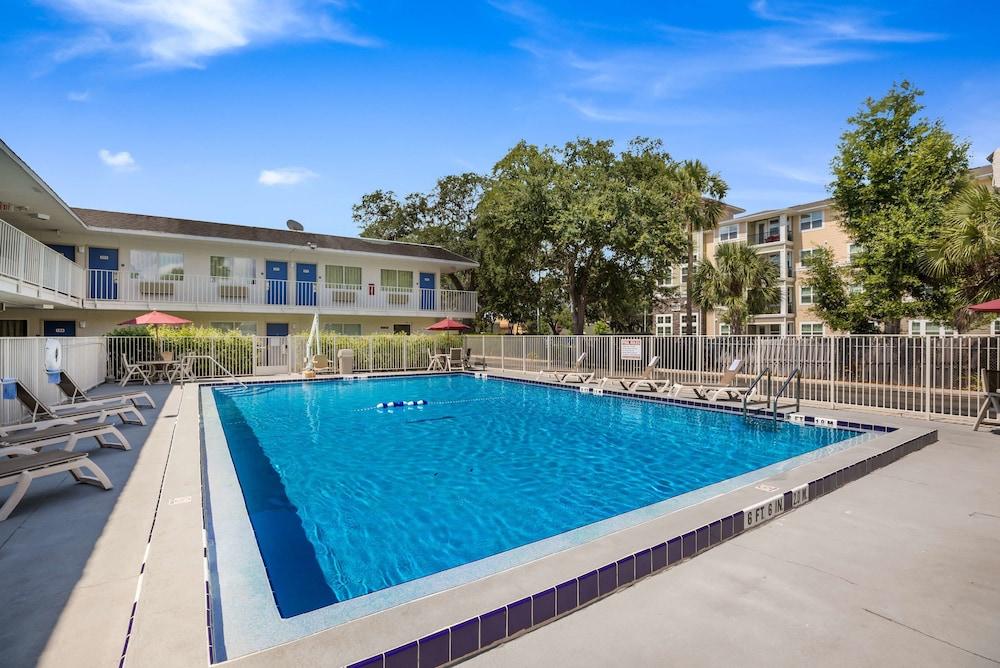 סלבריישן Motel 6-Kissimmee, Fl - Orlando מראה חיצוני תמונה