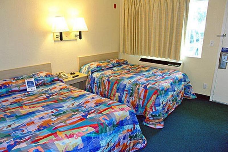 סלבריישן Motel 6-Kissimmee, Fl - Orlando מראה חיצוני תמונה