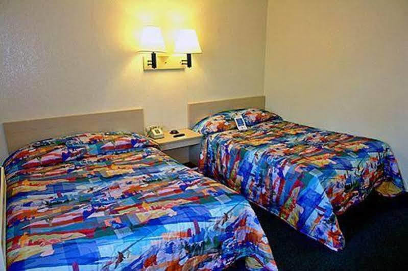 סלבריישן Motel 6-Kissimmee, Fl - Orlando מראה חיצוני תמונה
